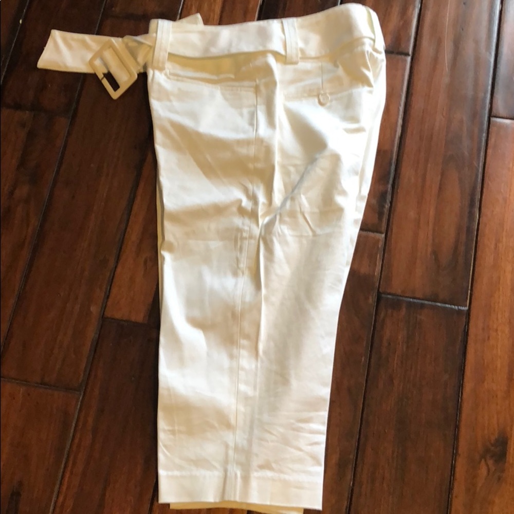 White capos with white belt